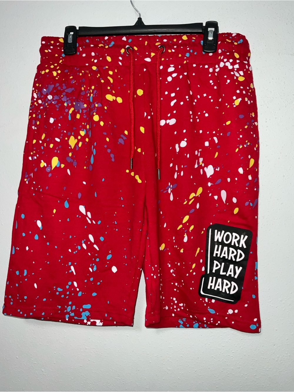 Galaxy by Harvic Red Paint Splatter Fleece Shorts Size Large NWT
